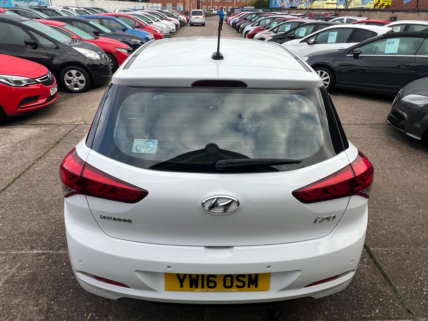 Used Hyundai i20 2016 for sale - 76270887: Photo 26