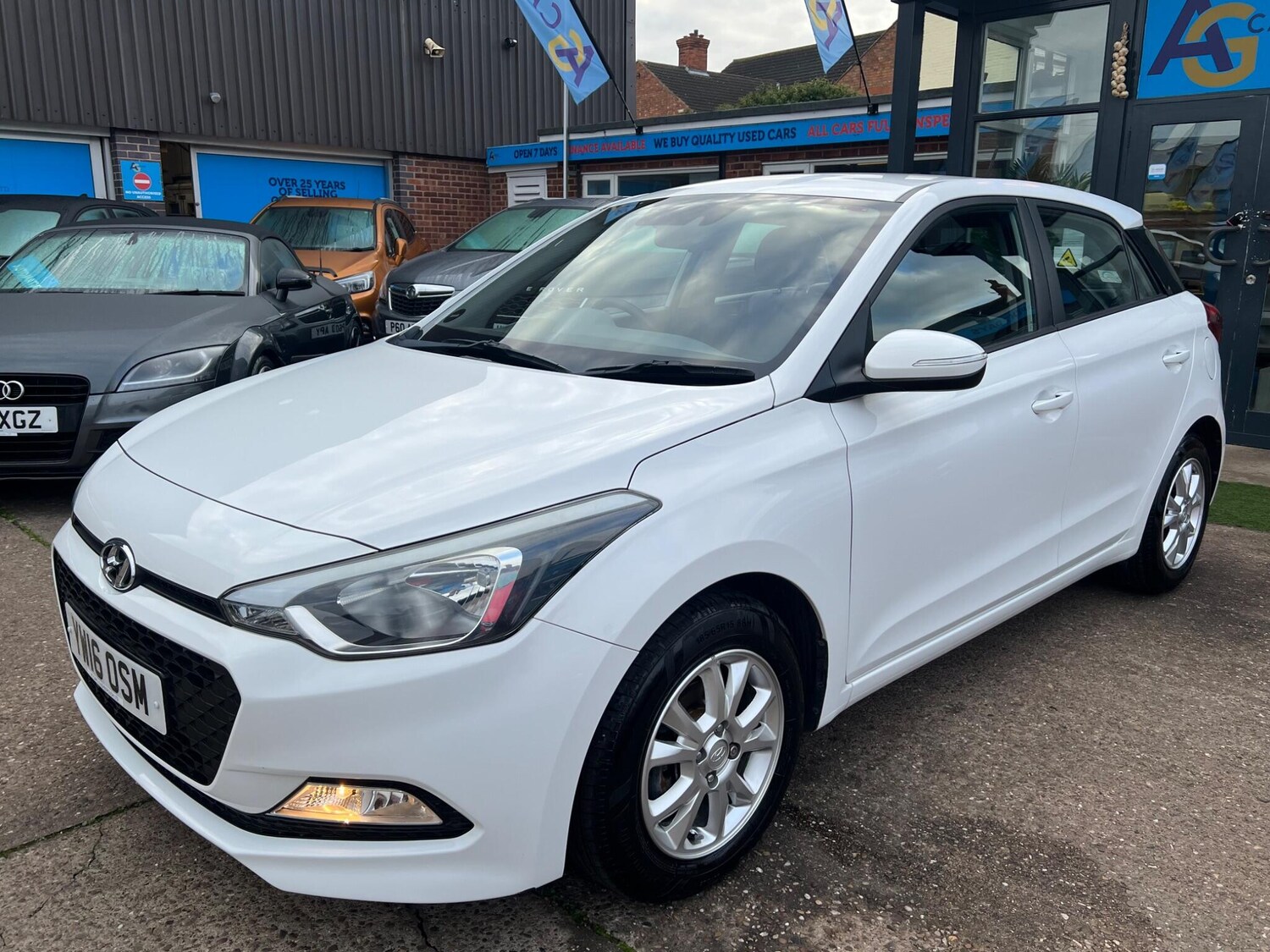 Used Hyundai i20 2016 for sale - 76270887: Photo 33