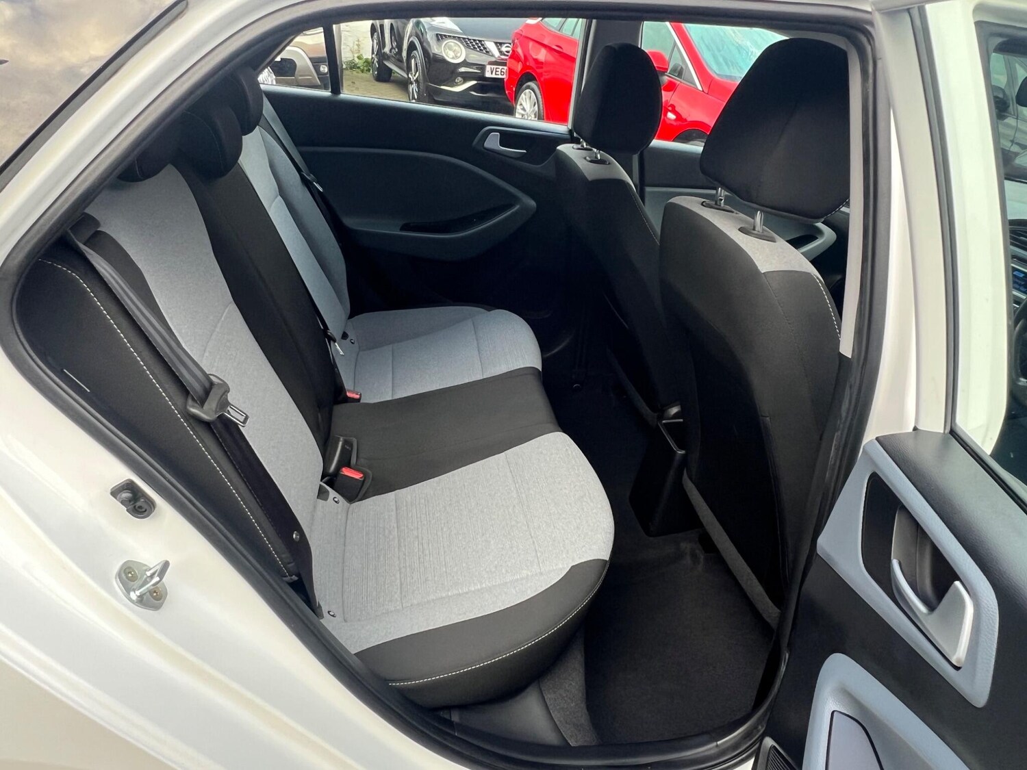 Used Hyundai i20 2016 for sale - 76270887: Photo 51