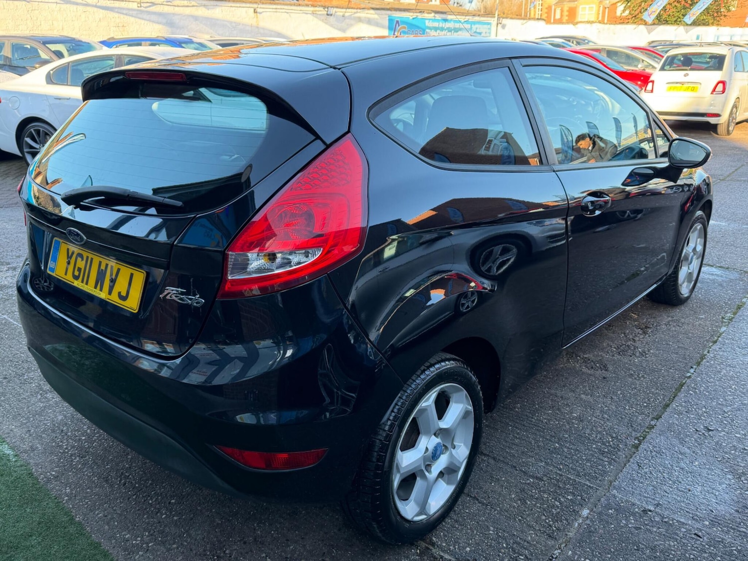 Used Ford Fiesta 2011 for sale - 77090953: Photo 21