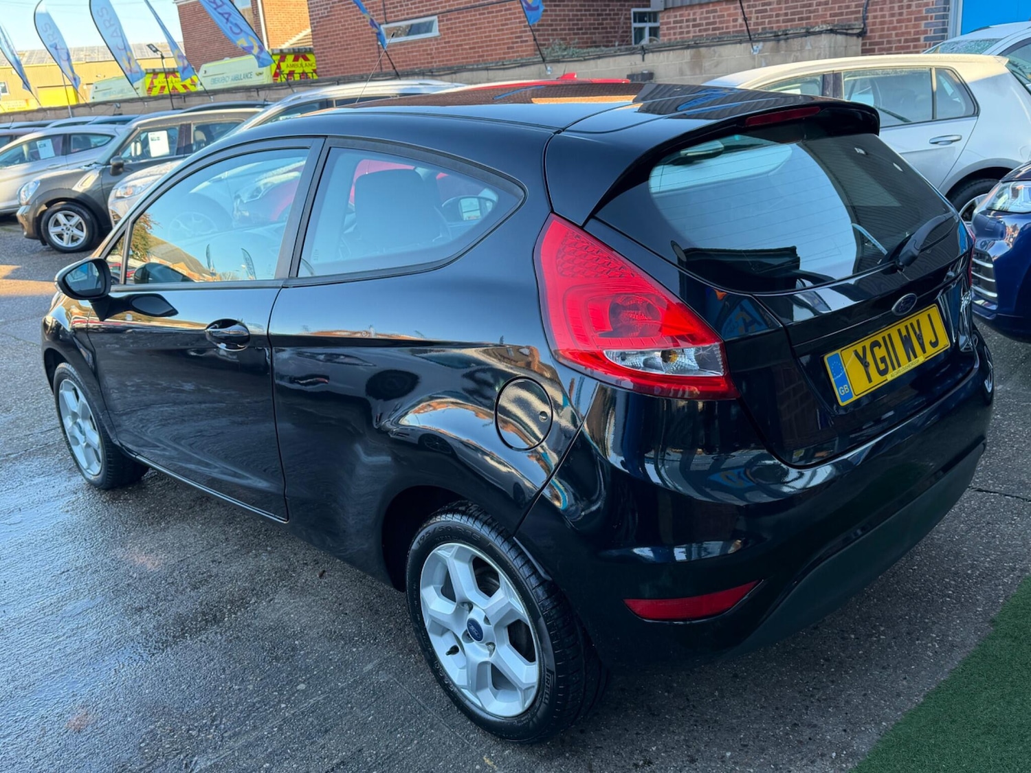 Used Ford Fiesta 2011 for sale - 77090953: Photo 26