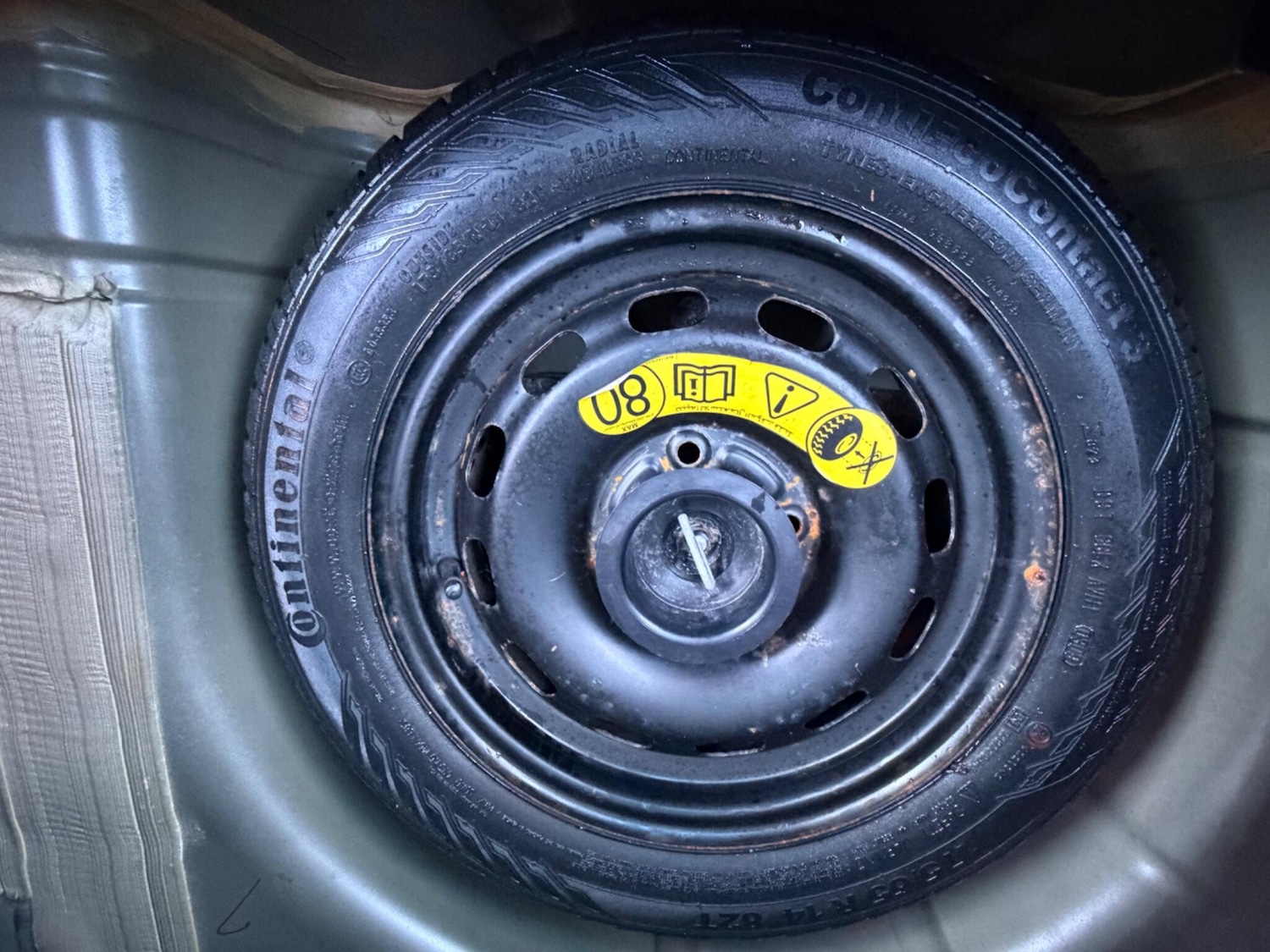 Used Ford Fiesta 2011 for sale - 77090953: Photo 39