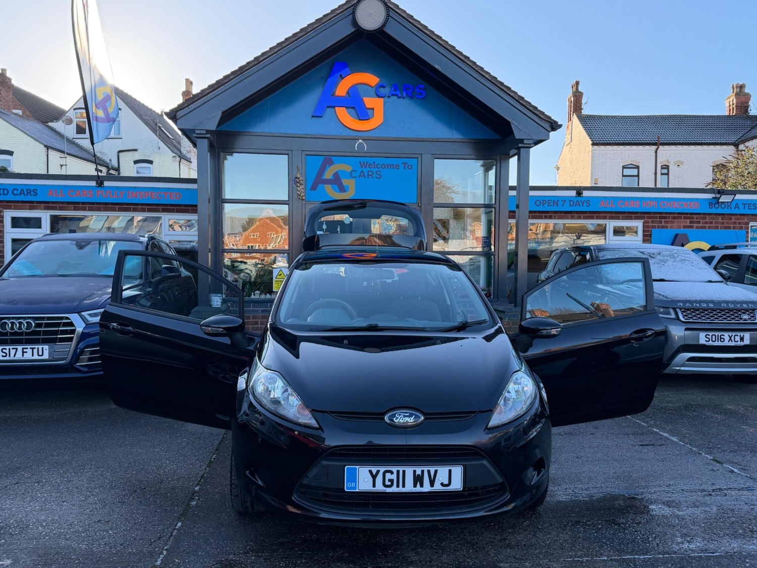 Used Ford Fiesta 2011 for sale - 77090953: Photo 40