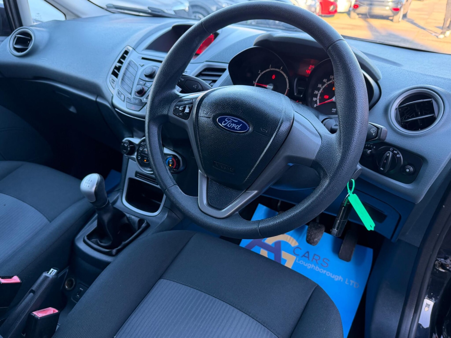 Used Ford Fiesta 2011 for sale - 77090953: Photo 48