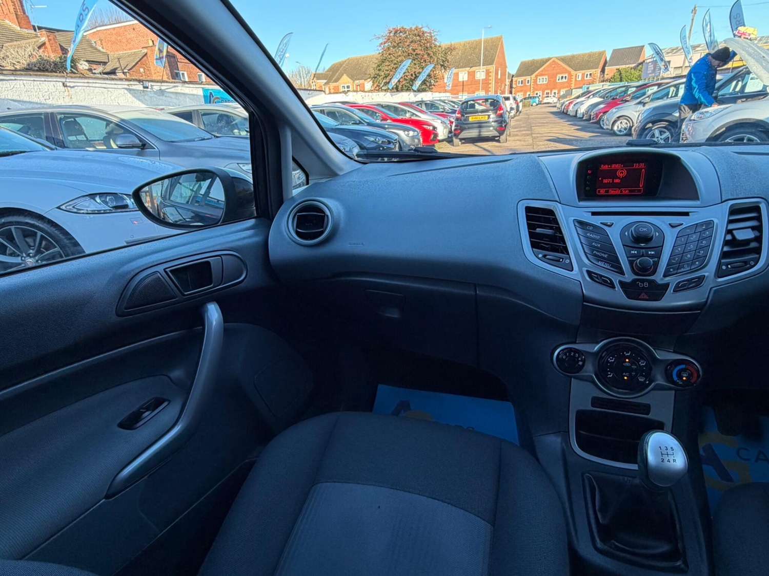 Used Ford Fiesta 2011 for sale - 77090953: Photo 51