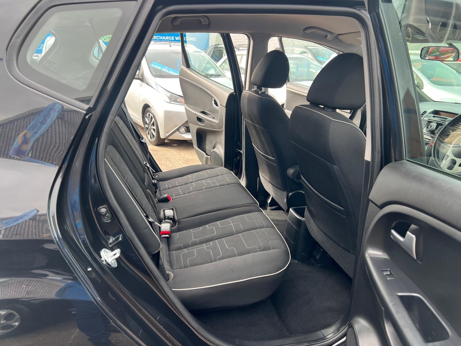 Used Kia Venga 2014 for sale - 76996425: Photo 33