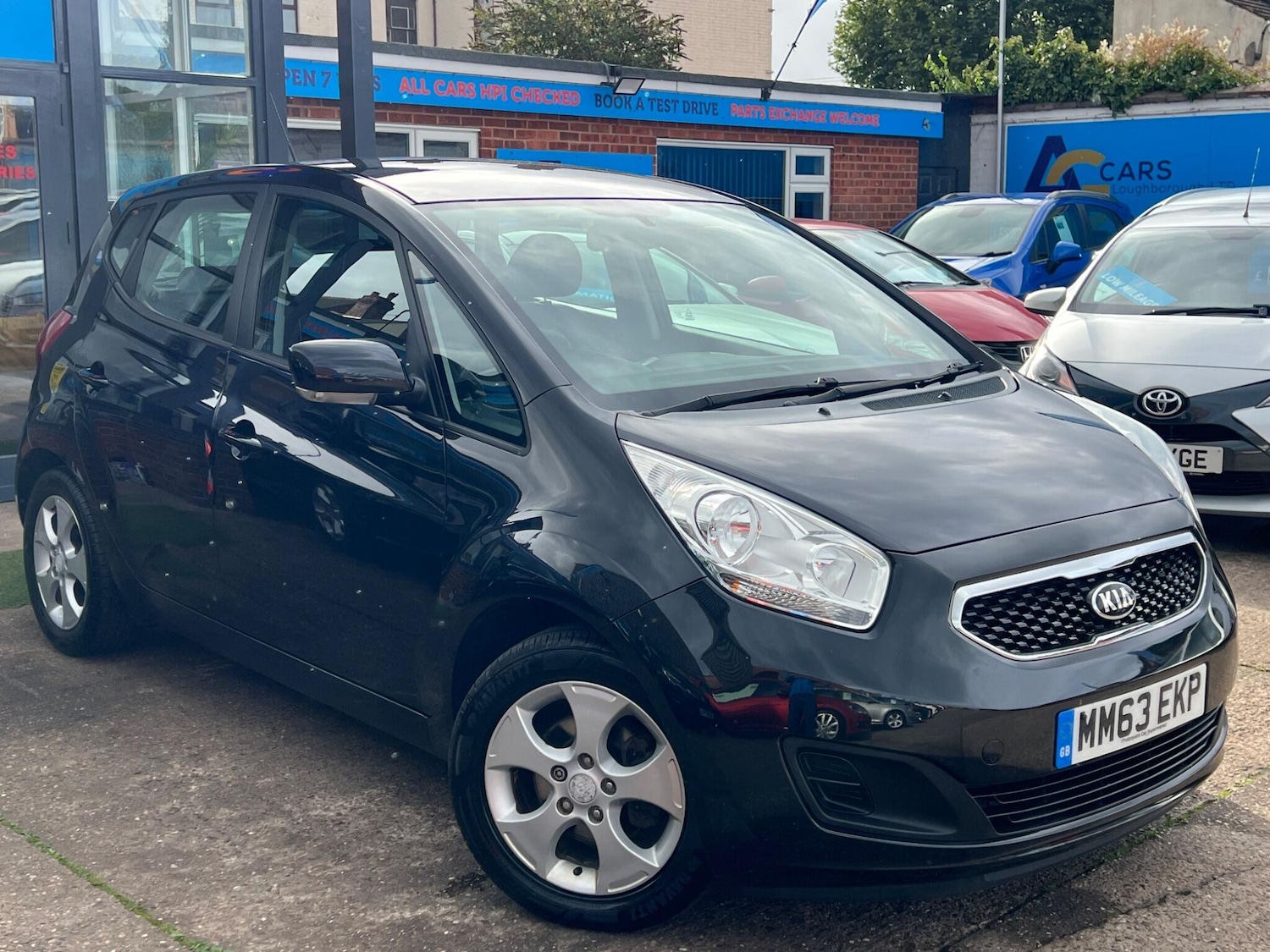 Used Kia Venga 2014 for sale - 76996425: Photo 47