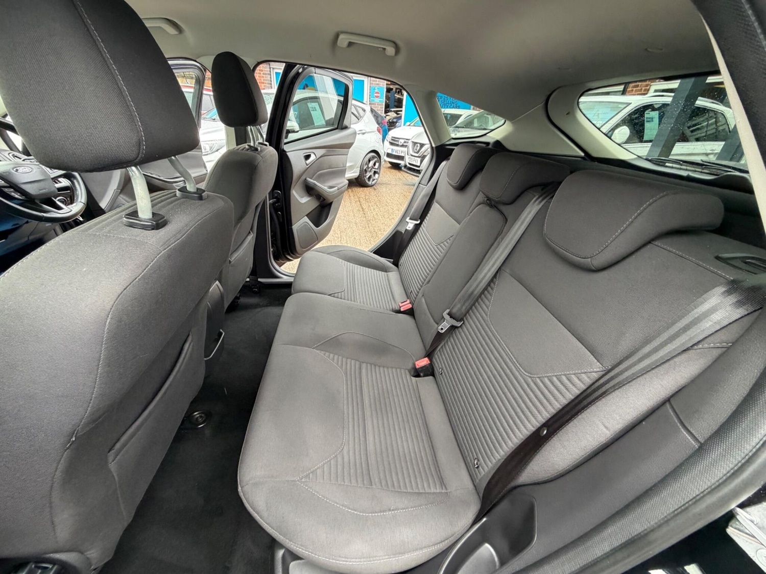 Used Ford Focus 2015 for sale - 77882366: Photo 30