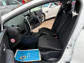 Used Renault Clio 2015 for sale - 78843340: Photo