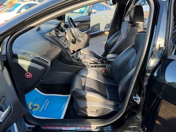 Used Ford Focus 2016 for sale - 79441289: Photo