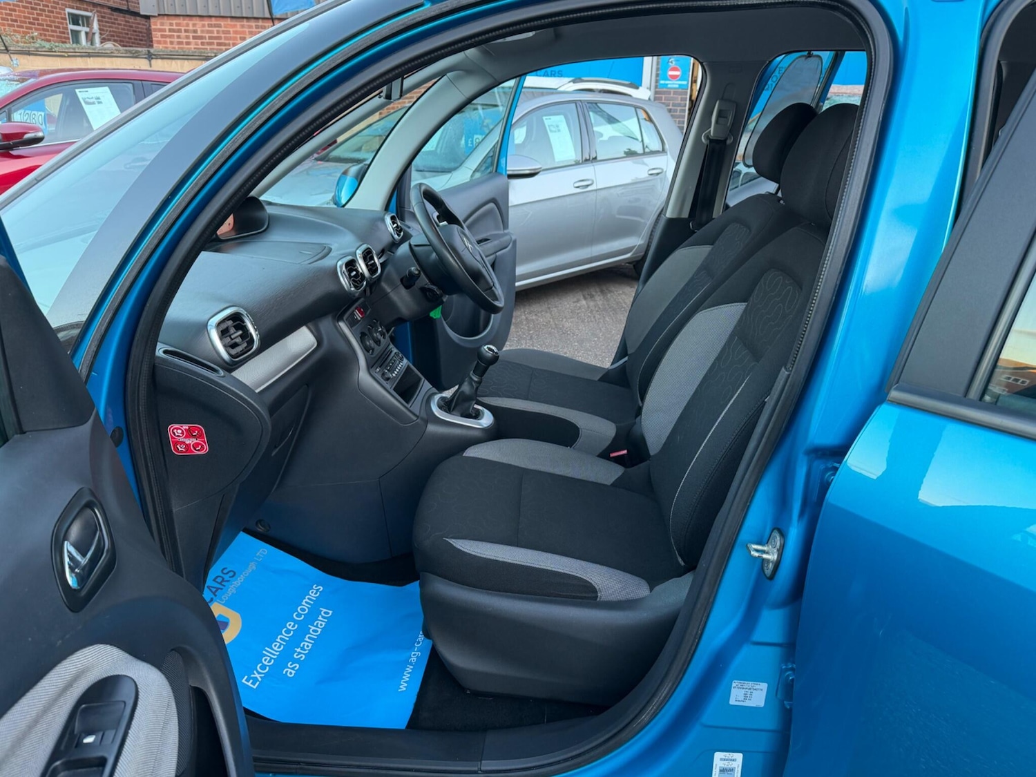 Used Citroen C3 Picasso 2011 for sale - 77091886: Photo 26