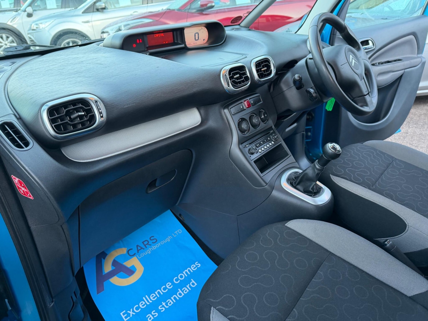 Used Citroen C3 Picasso 2011 for sale - 77091886: Photo 27