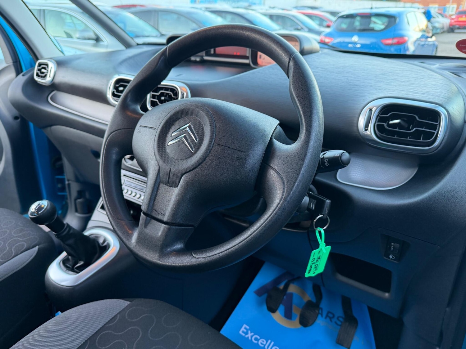 Used Citroen C3 Picasso 2011 for sale - 77091886: Photo 3