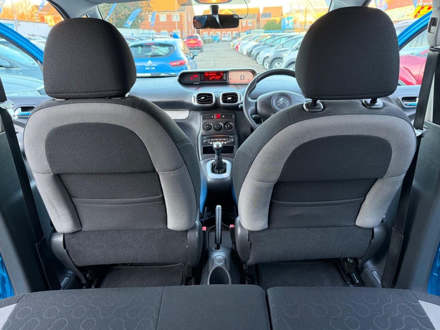 Used Citroen C3 Picasso 2011 for sale - 77091886: Photo 49