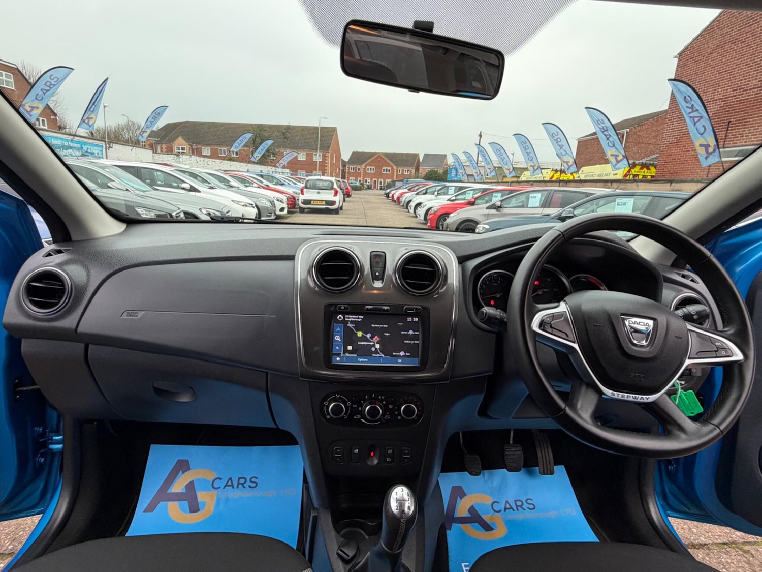 Used Dacia Sandero Stepway for sale - 77807913: Photo 2