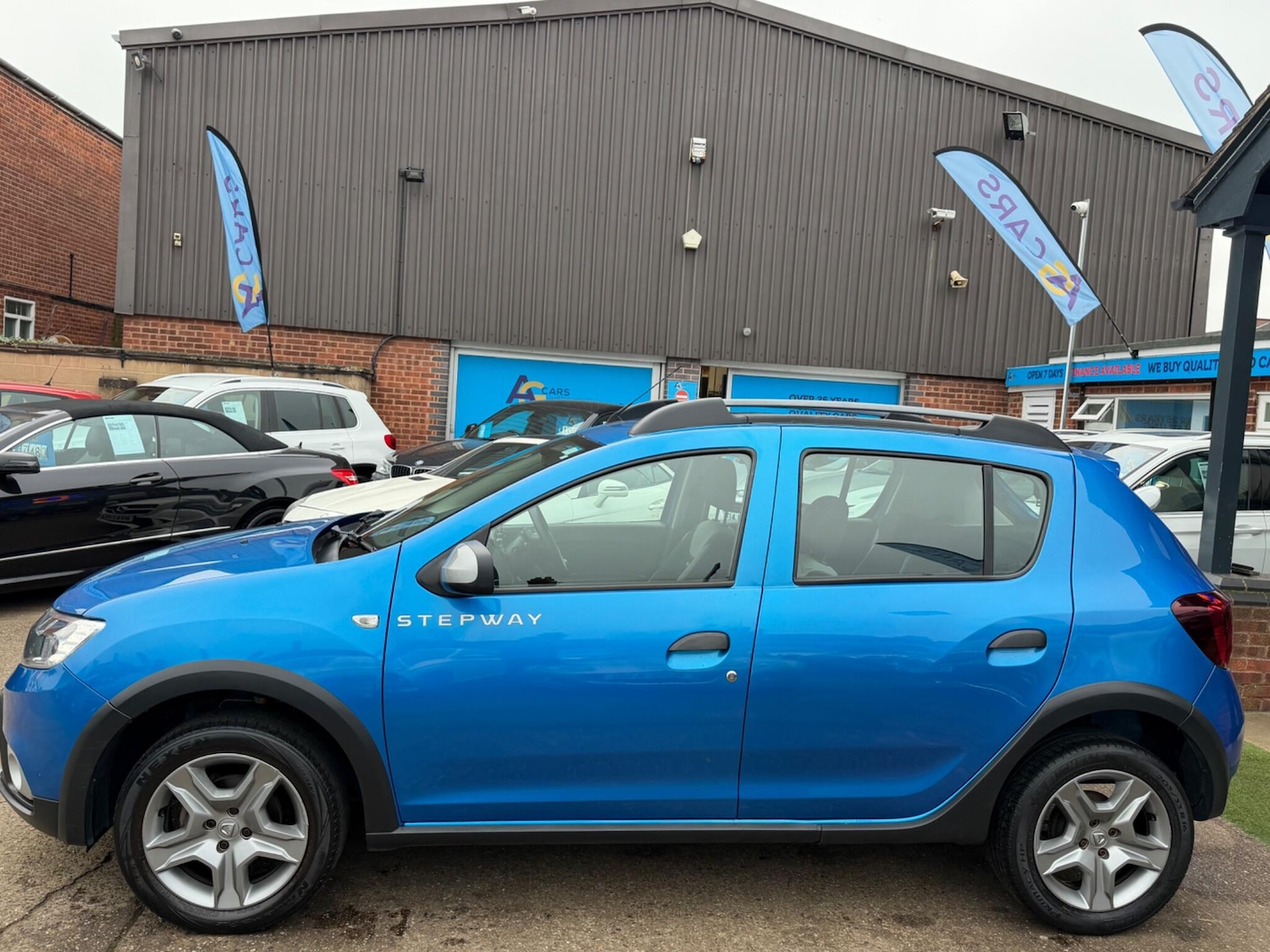 Used Dacia Sandero Stepway for sale - 77807913: Photo 34