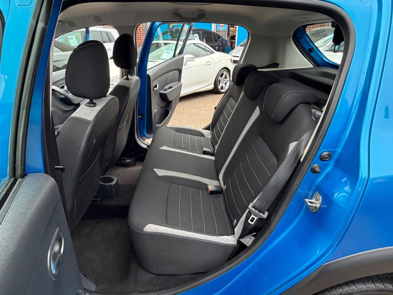 Used Dacia Sandero Stepway for sale - 77807913: Photo 5