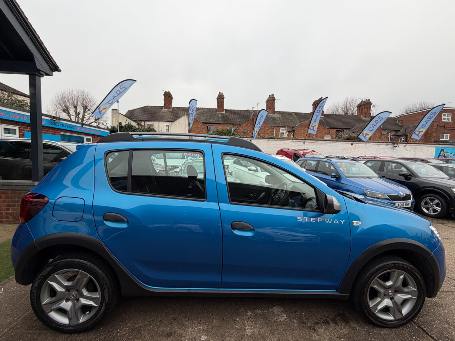 Used Dacia Sandero Stepway for sale - 77807913: Photo 6