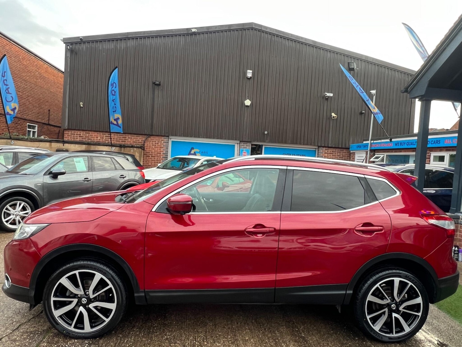 Used Nissan Qashqai 2017 for sale - 76786791: Photo 39