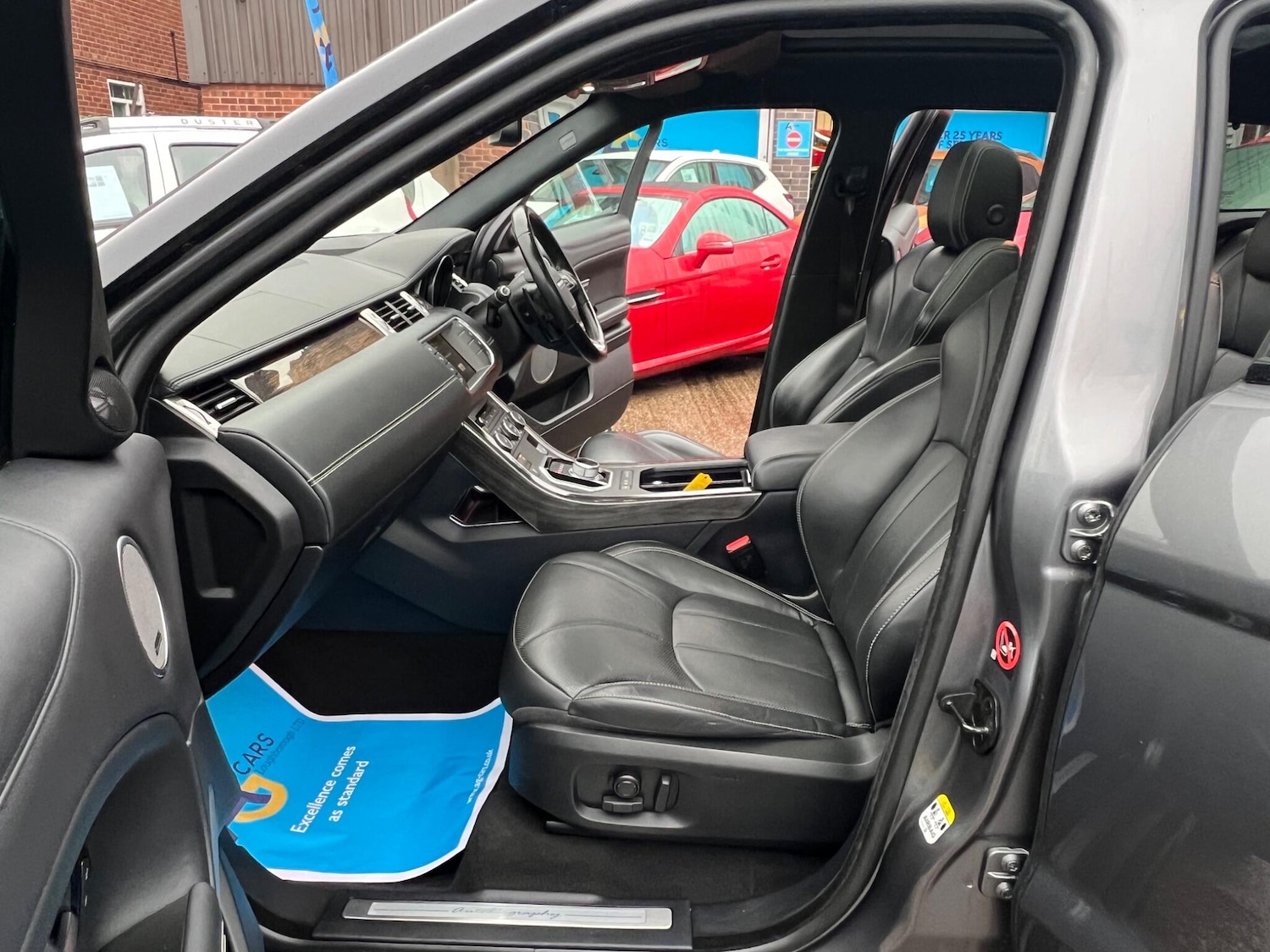 Used Land Rover Range Rover Evoque 2016 for sale - 76990706: Photo 4