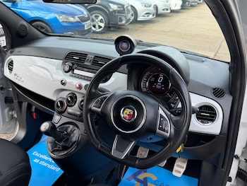 Used Abarth 595 2015 for sale - 77625836: Photo