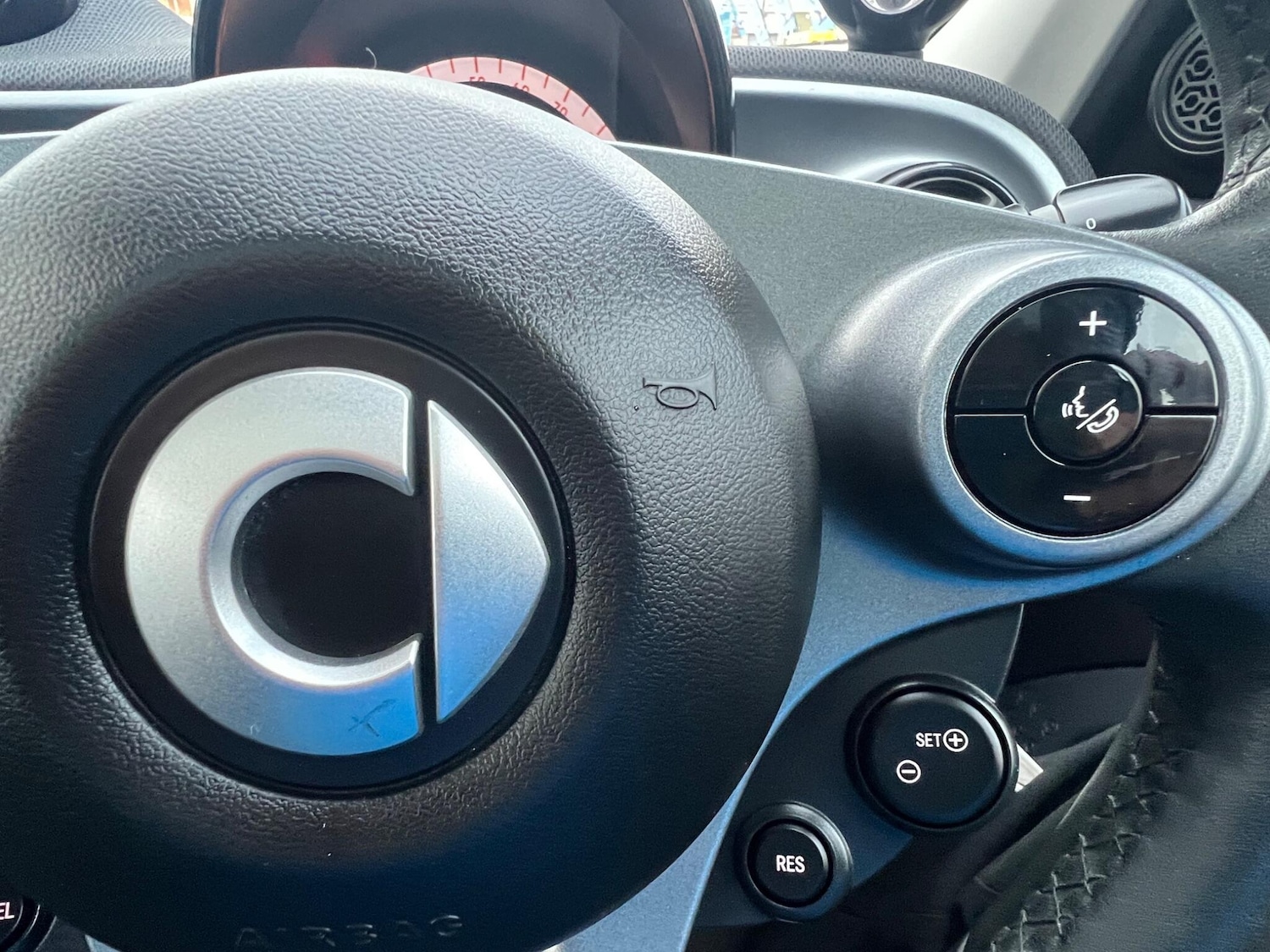 Used smart forfour 2017 for sale - 76377796: Photo 24