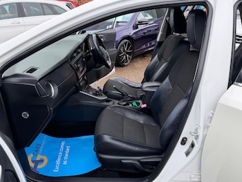 Used Toyota Auris 2012 for sale - 77587334: Photo