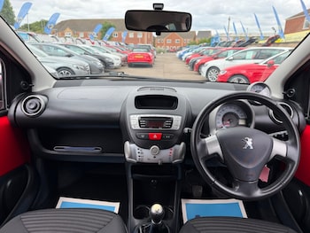 Used Peugeot 107 2012 for sale - 79328868: Photo