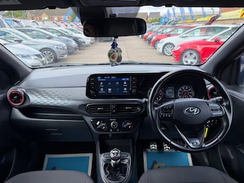 Used Hyundai i10 2020 for sale - 79388425: Photo