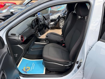 Used Hyundai i10 2020 for sale - 79388425: Photo