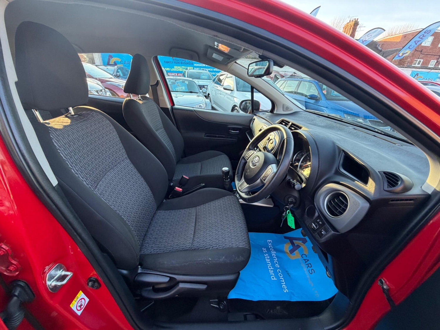 Used Toyota Yaris 2014 for sale - 77738083: Photo 35