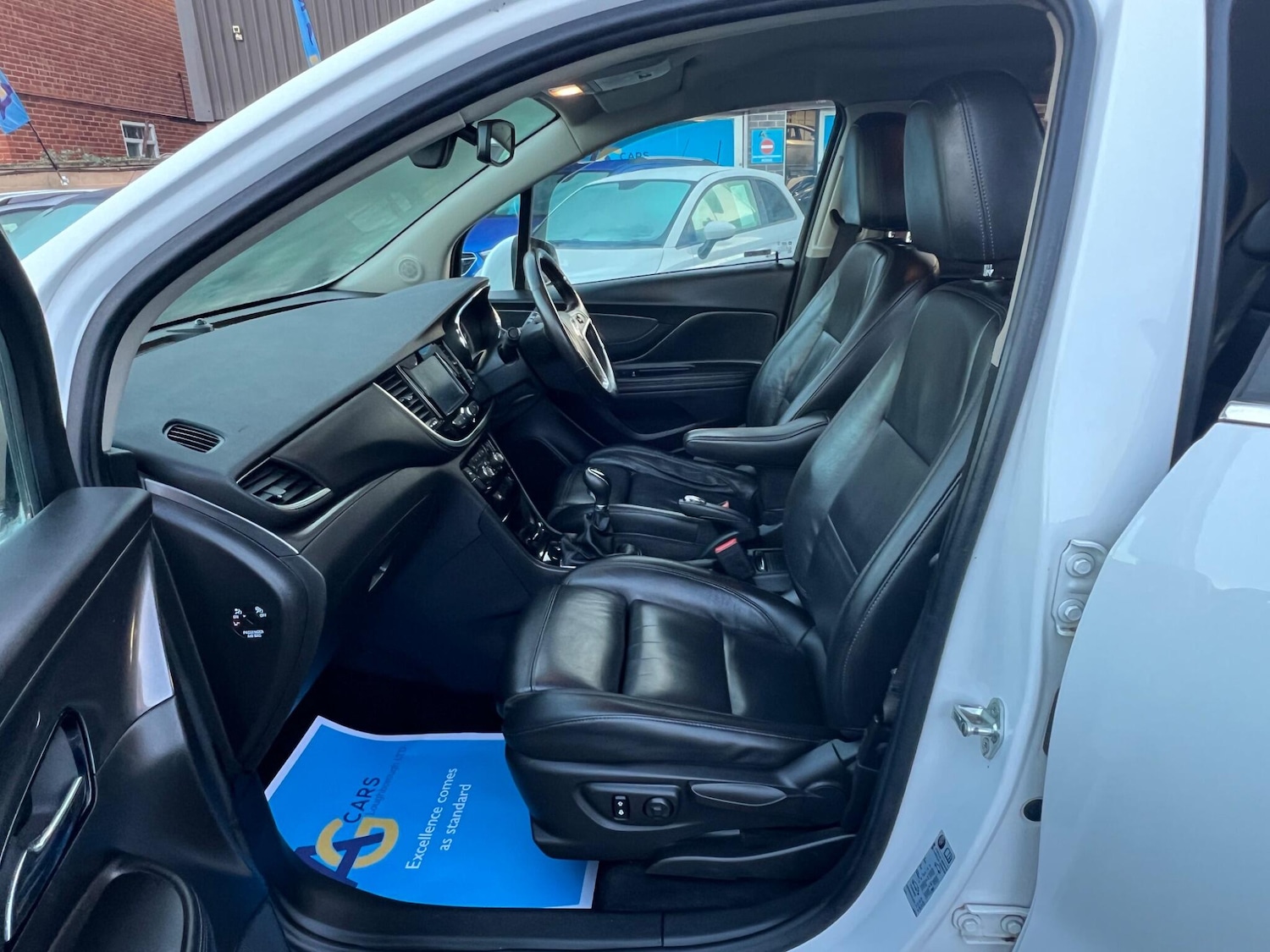 Used Vauxhall Mokka X 2017 for sale - 77001083: Photo 4