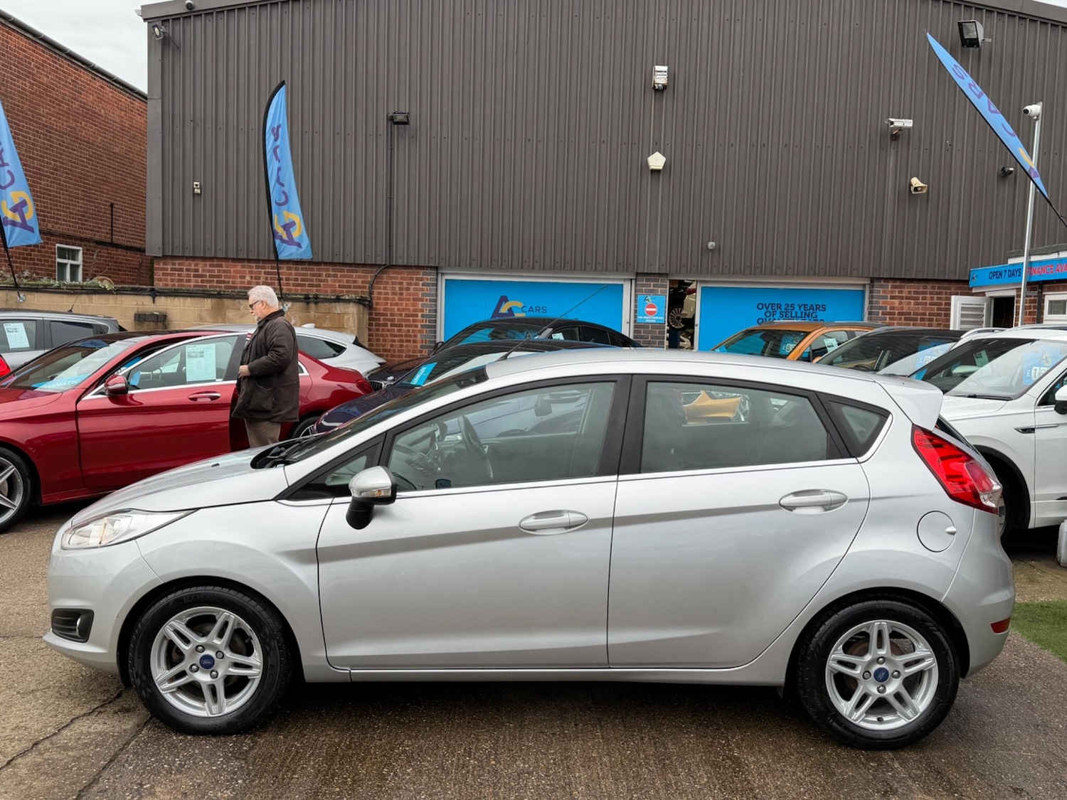 Used Ford Fiesta 2013 for sale - 77537466: Photo 47