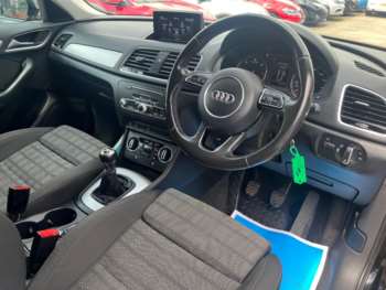 Used Audi Q3 2015 for sale - 75290464: Photo