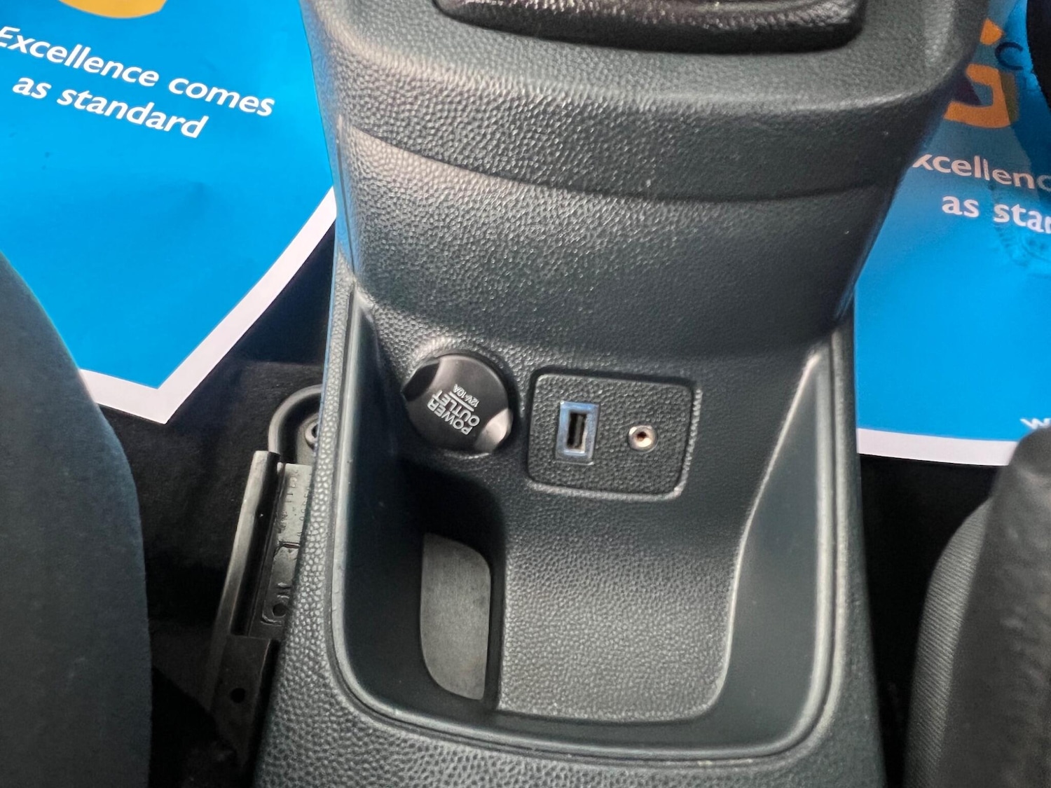 Used Ford Fiesta 2012 for sale - 75838082: Photo 24