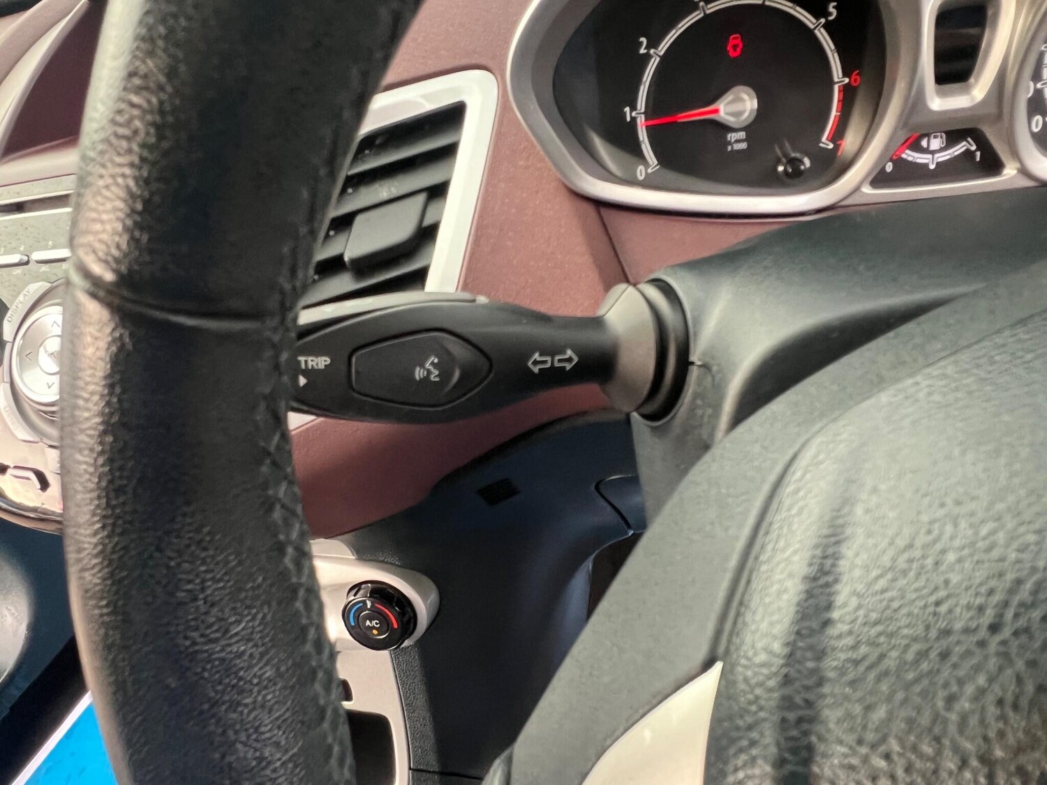 Used Ford Fiesta 2012 for sale - 75838082: Photo 33