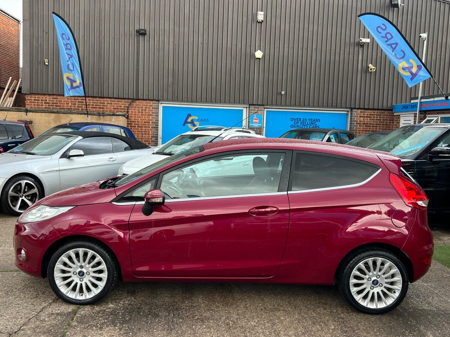 Used Ford Fiesta 2012 for sale - 75838082: Photo 40