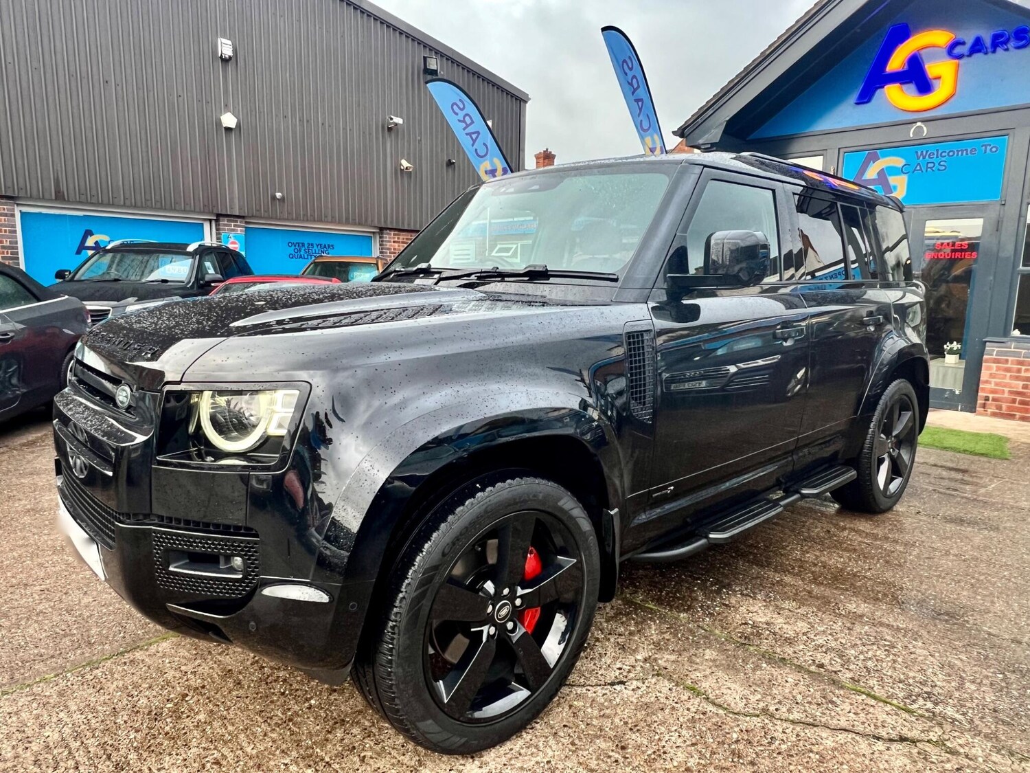 Used Land Rover Defender 110 for sale - 77696856: Photo 11