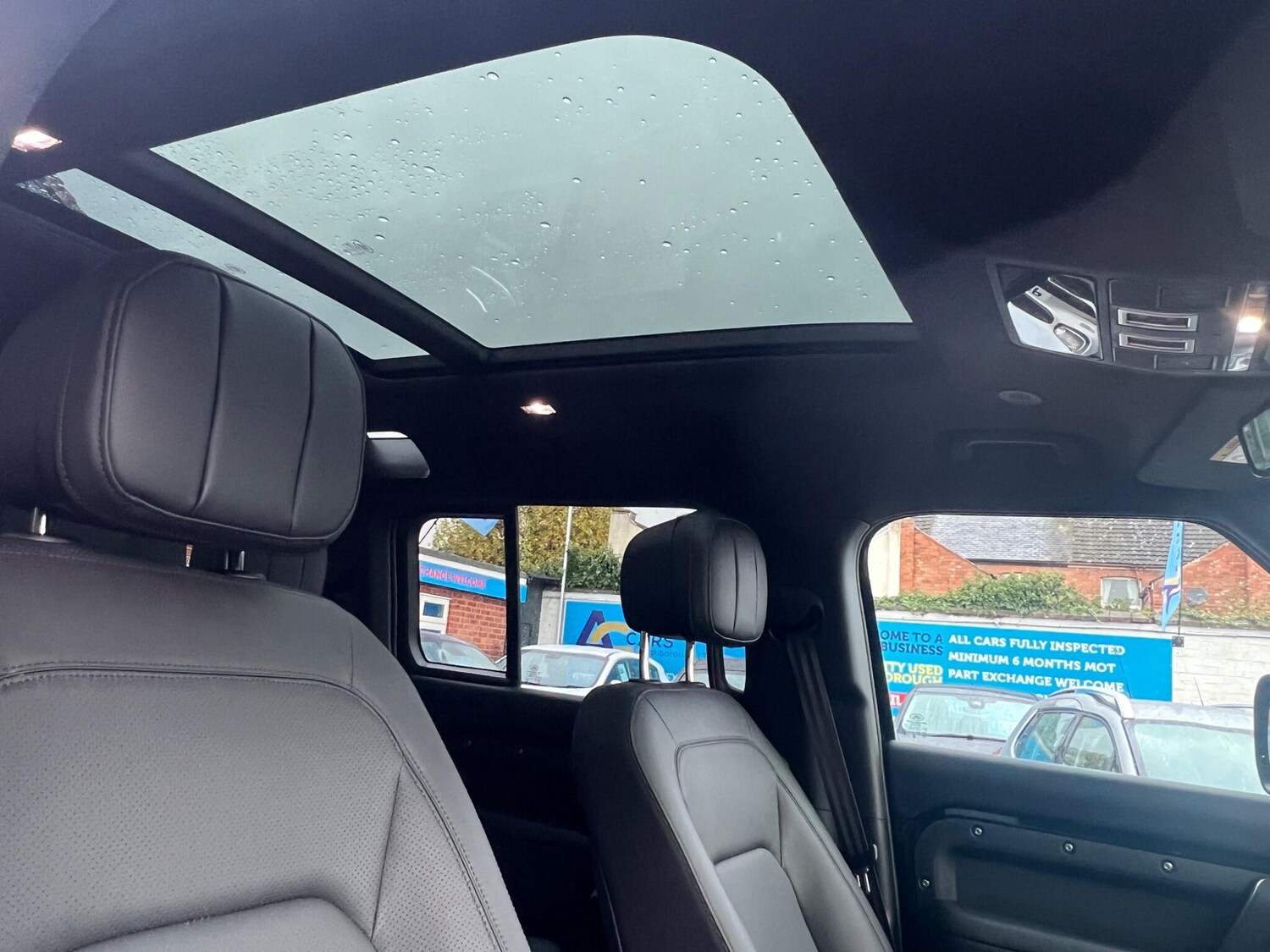 Used Land Rover Defender 110 for sale - 77696856: Photo 32