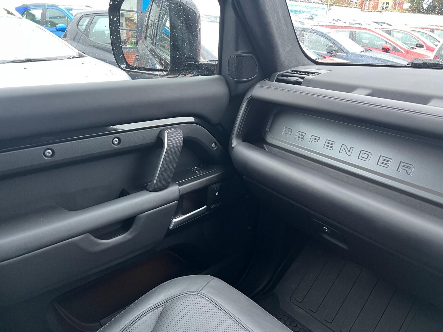 Used Land Rover Defender 110 for sale - 77696856: Photo 55