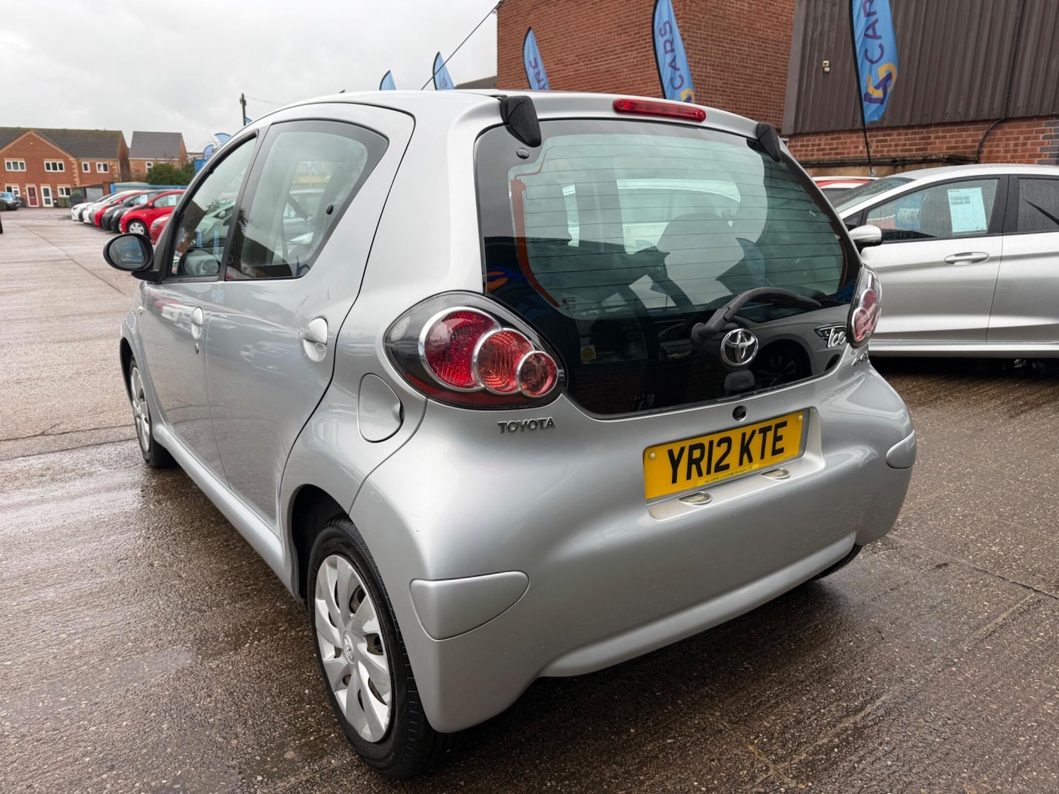 Used Toyota AYGO 2012 for sale - 77737554: Photo 17