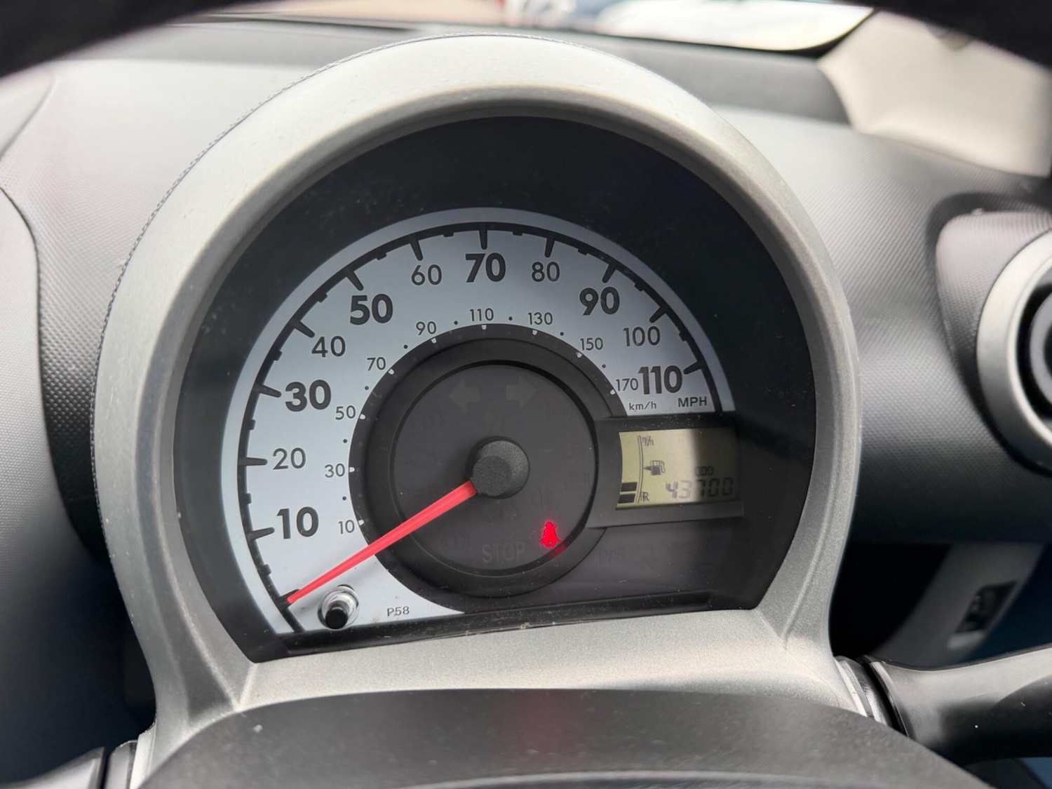 Used Toyota AYGO 2012 for sale - 77737554: Photo 19