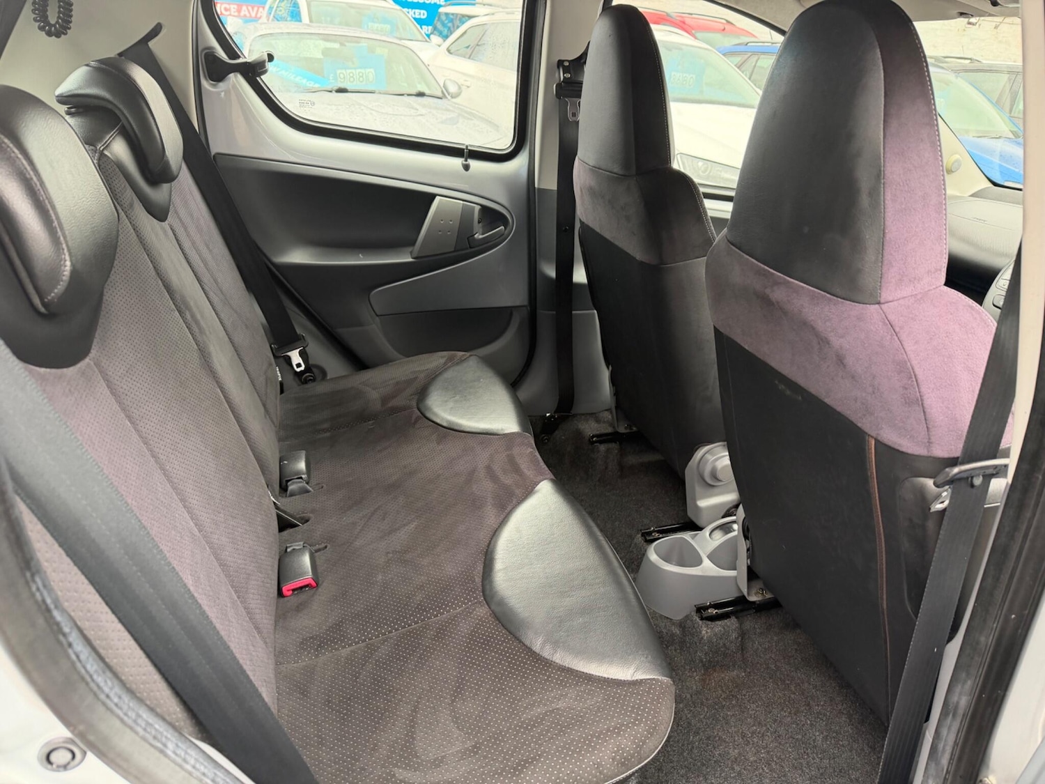 Used Toyota AYGO 2012 for sale - 77737554: Photo 29