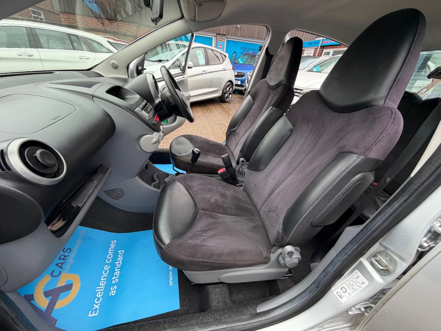 Used Toyota AYGO 2012 for sale - 77737554: Photo 31