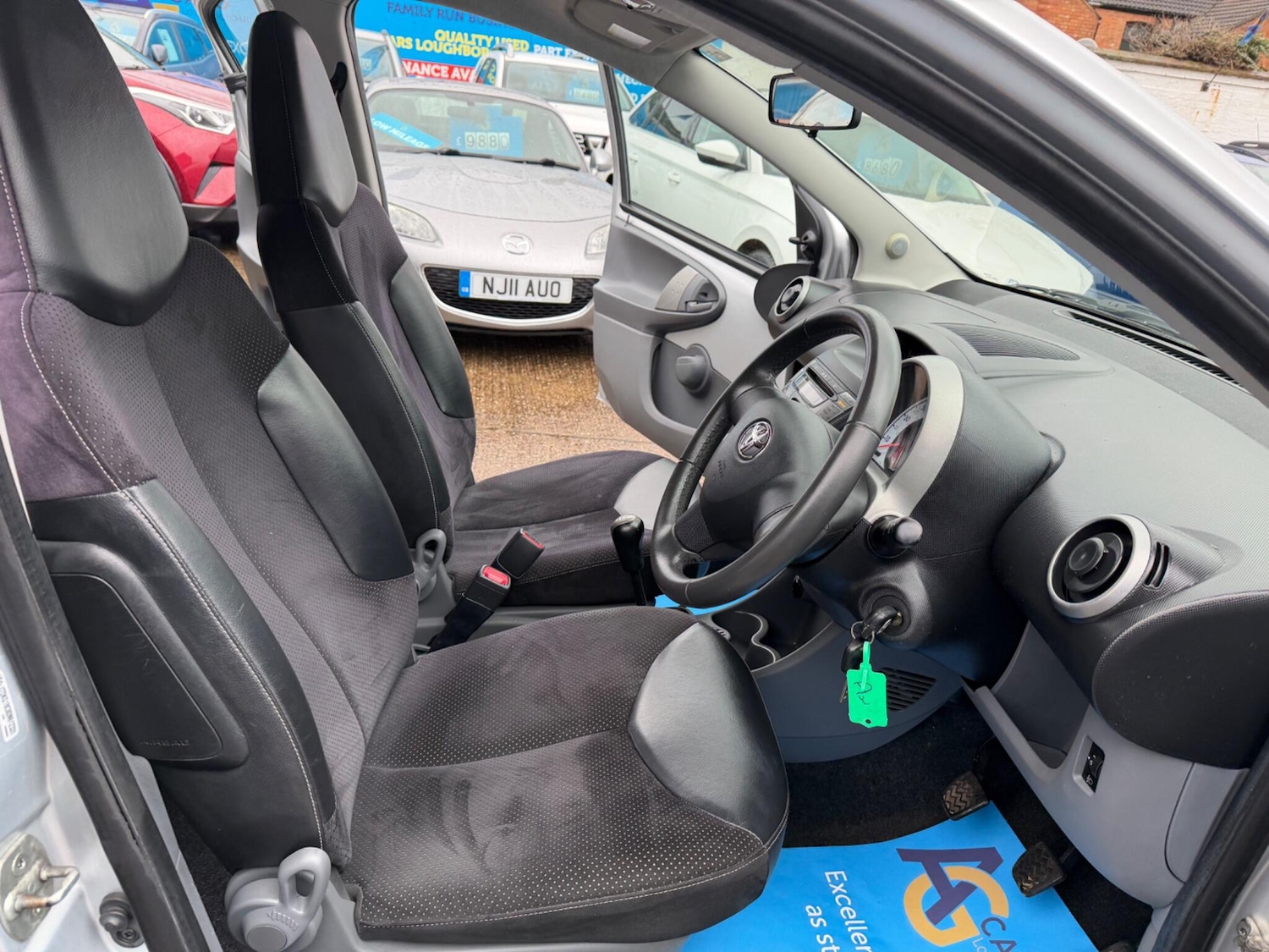 Used Toyota AYGO 2012 for sale - 77737554: Photo 34