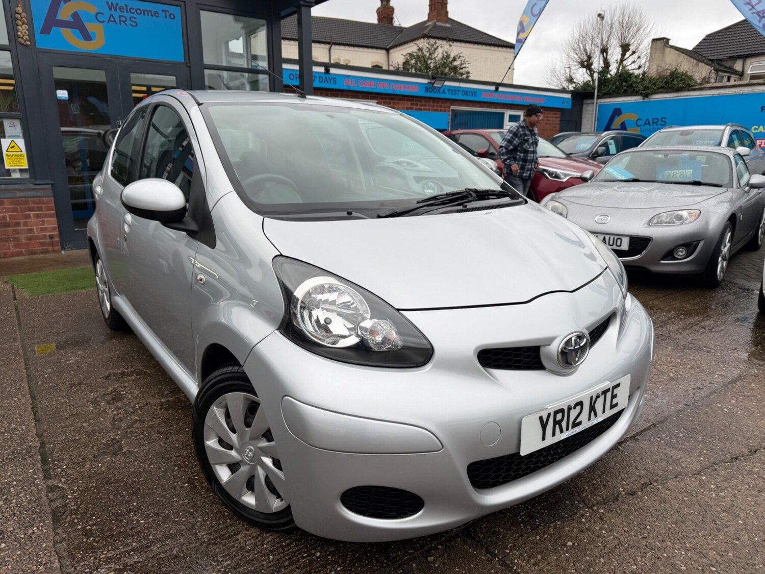 Used Toyota AYGO 2012 for sale - 77737554: Photo 45