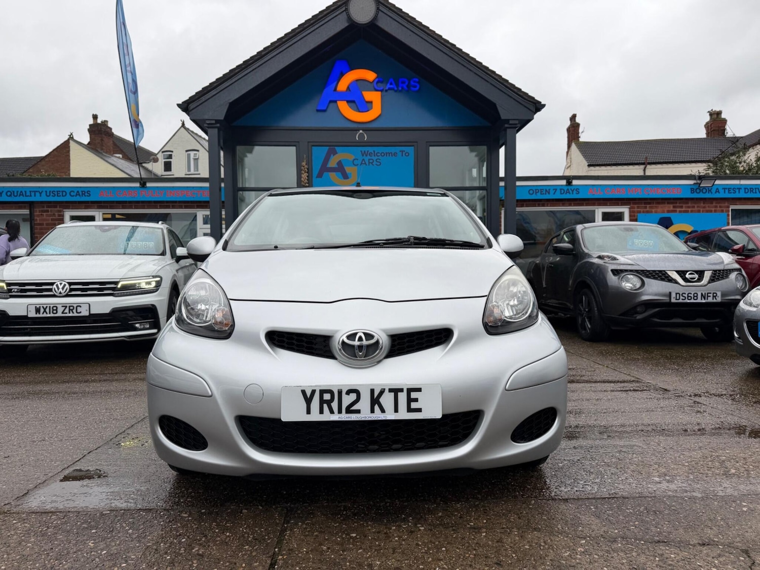 Used Toyota AYGO 2012 for sale - 77737554: Photo 49