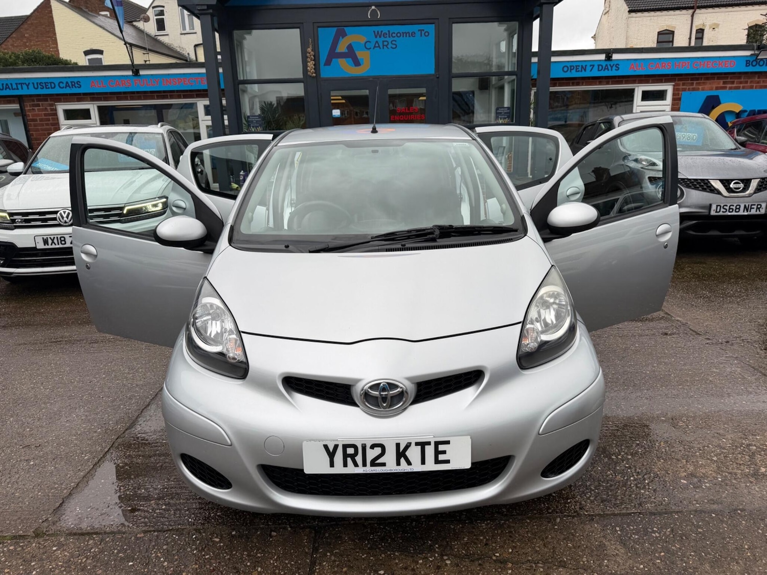 Used Toyota AYGO 2012 for sale - 77737554: Photo 50