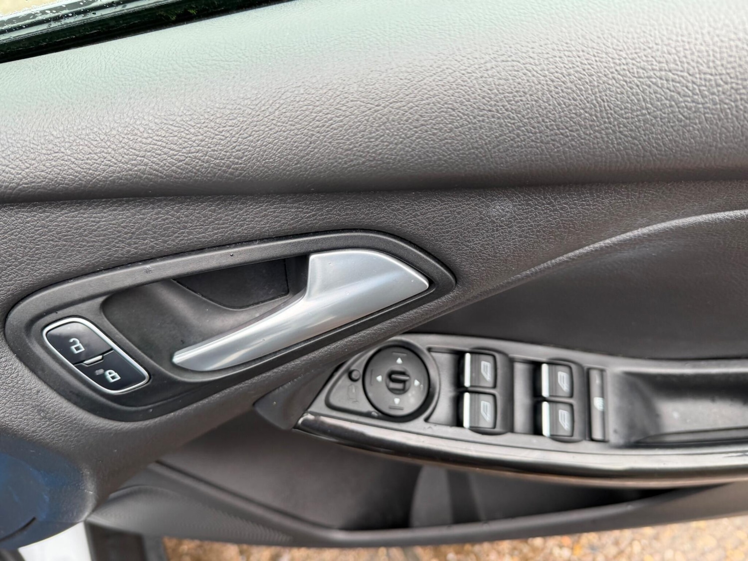 Used Ford Focus 2015 for sale - 77190614: Photo 29