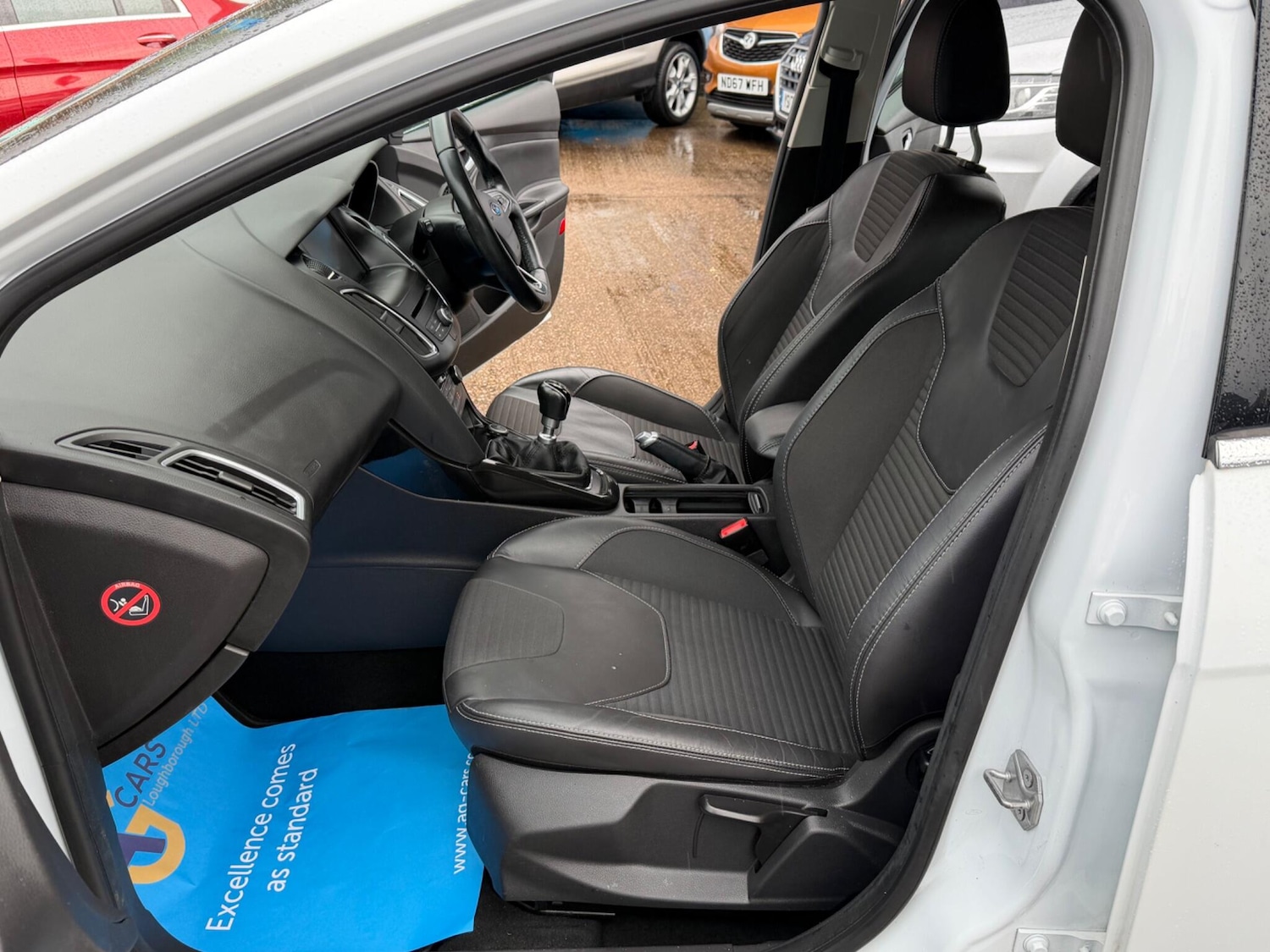 Used Ford Focus 2015 for sale - 77190614: Photo 4